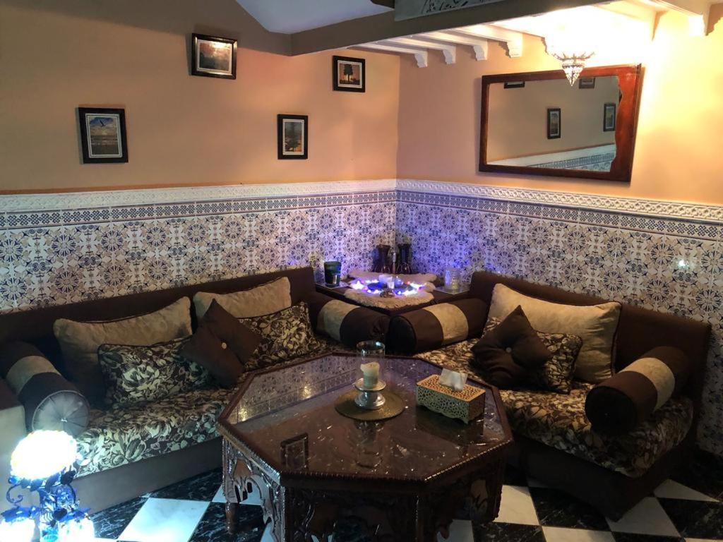 Riad Ramona Lqariya Seyaheya Marrakesh Camera foto