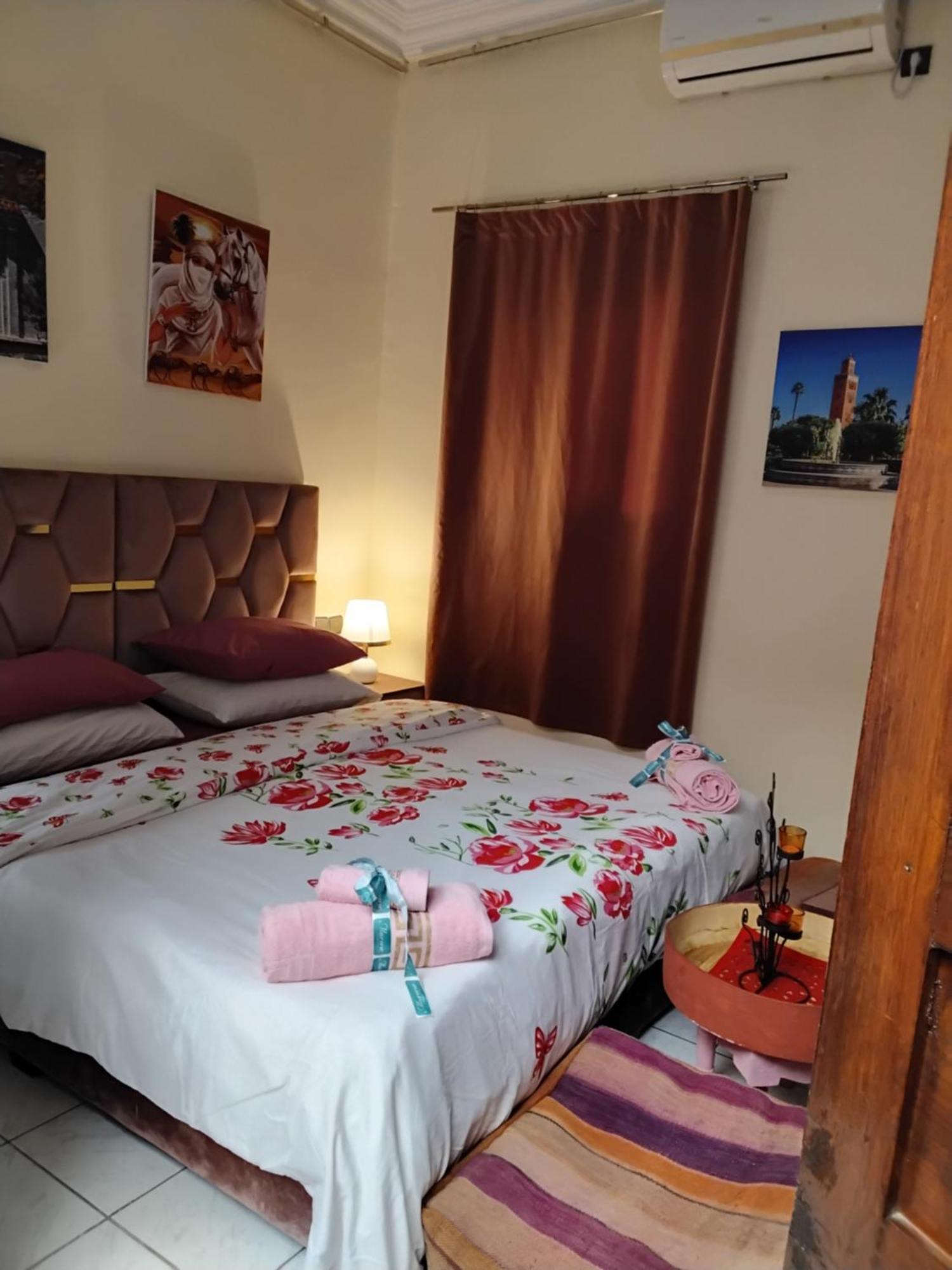 Riad Ramona Lqariya Seyaheya Marrakesh Esterno foto